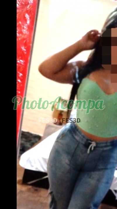 Júlia Brescowitt, acompanhante em Porto Alegre