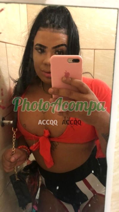 Niketa, travesti em São João de Meriti