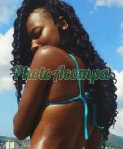 Bruna, Escort em Resende