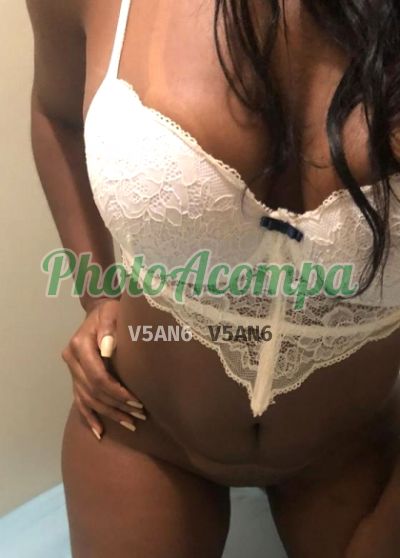 Gabriela Patrocínio, acompanhante no Centro (RJ)