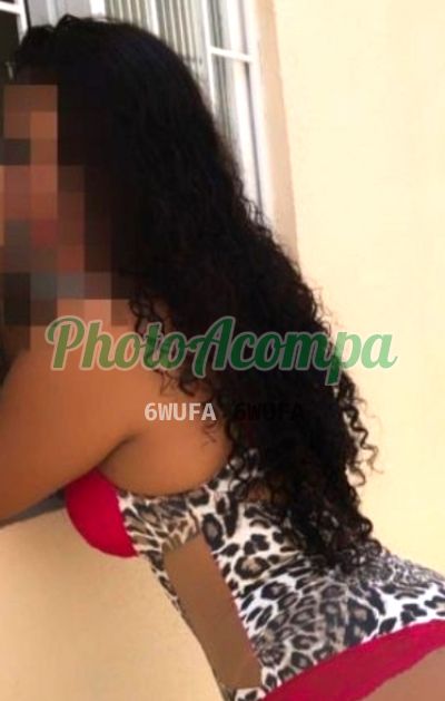 Lívia, escort em Nova Iguaçu