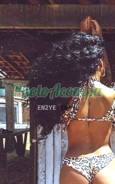 Letícia, garota de programa em Copacabana (RJ)