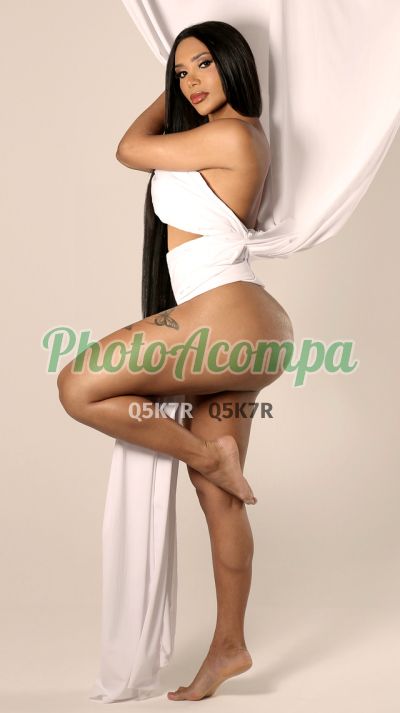 Larissa Beatrice, transex em Mucuripe (Fortaleza)