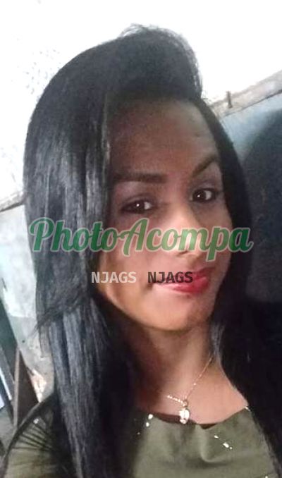 Karlinha, travesti em Santana (SP)
