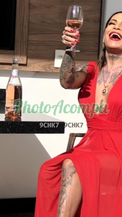 Adrielly Bolina, transex nos Jardins (SP)
