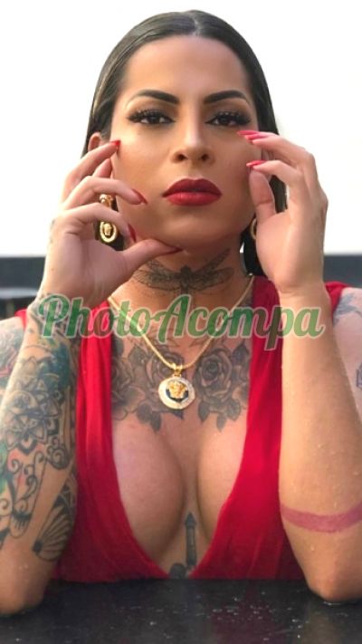 Adrielly Bolina, transex nos Jardins (SP)
