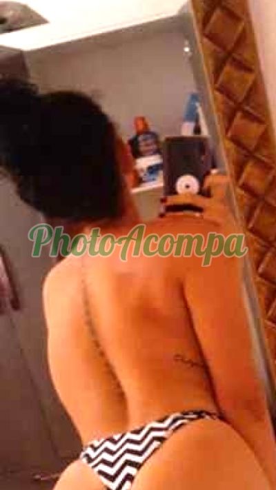 Evelin Alencar, garota de programa em Salvador