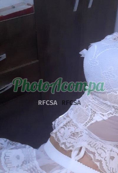 Fernandinha, acompanhante em Querência