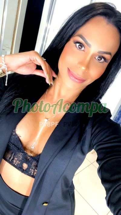 Bia Guimarães, transex em Curitiba