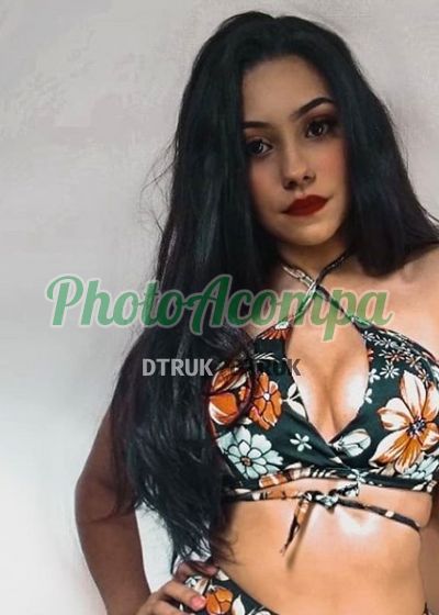 Carol, garota de programa em Copacabana (RJ)