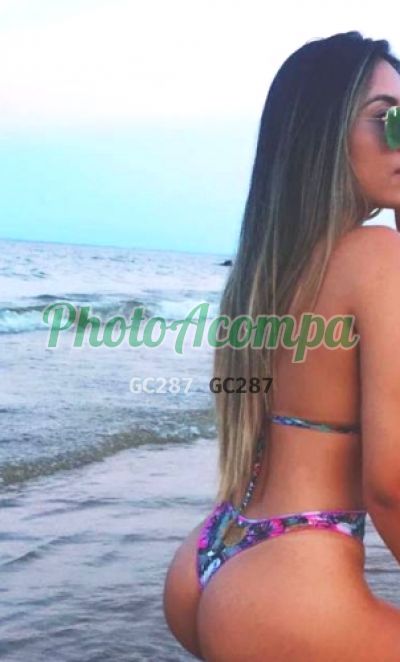 Júlia, escort em Goiânia