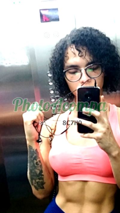 Rayssa Valentine, travesti na Consolação (SP)