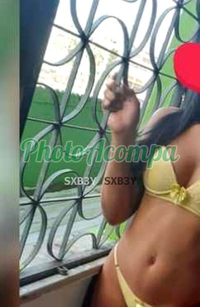 Julie, garota de programa em Manaus