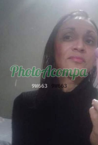 Débora, transex em Osasco