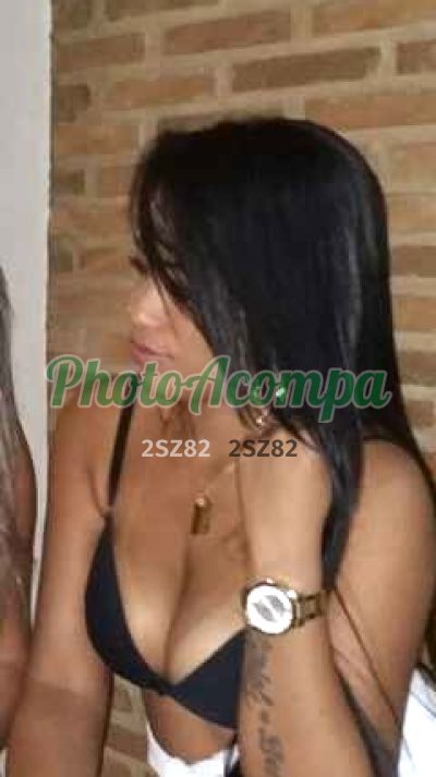 Karol Fitt, escort em Recife