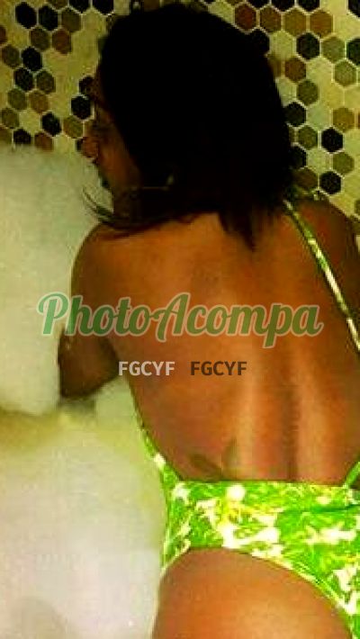 Valeska, travesti na Zona Oeste (RJ)