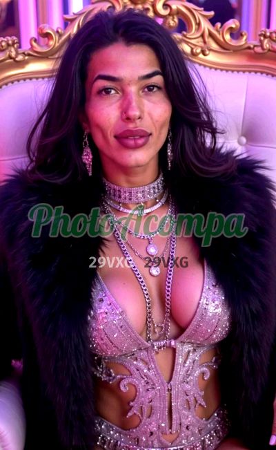 Angel Guimarães, transex na Zona Norte (RJ)