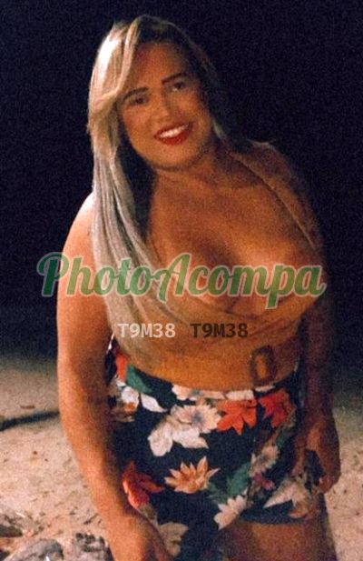 Amanda Amorim, travesti em Paulista