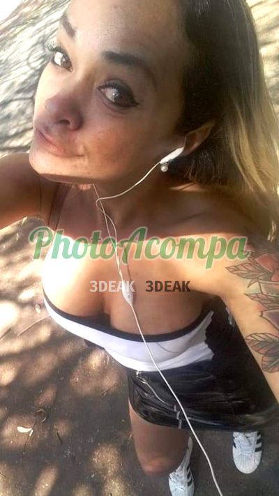 Rafaela, travesti na Consolação (SP)