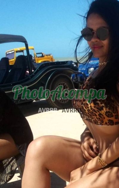 Aline, garota de programa em Goiânia