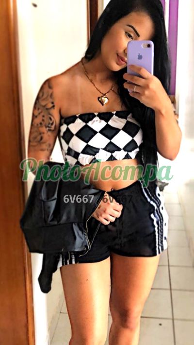 Bia, garota de programa em Copacabana (RJ)