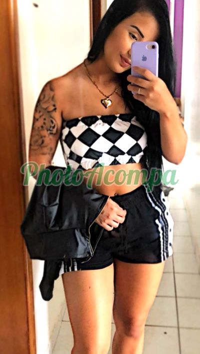 Bia, garota de programa em Copacabana (RJ)