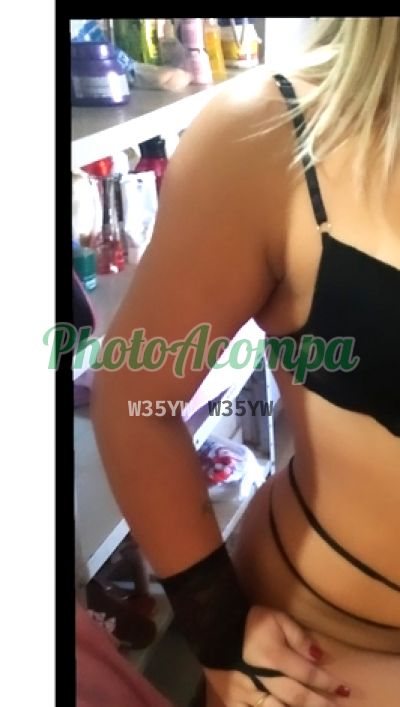 Débora, garota de programa em Goiânia