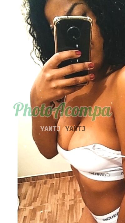 Lorena, escort em Campinas