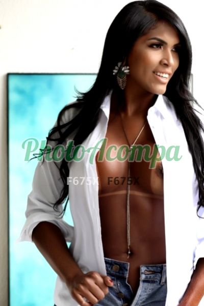 Anne Vasconcelos, escort em Belo Horizonte
