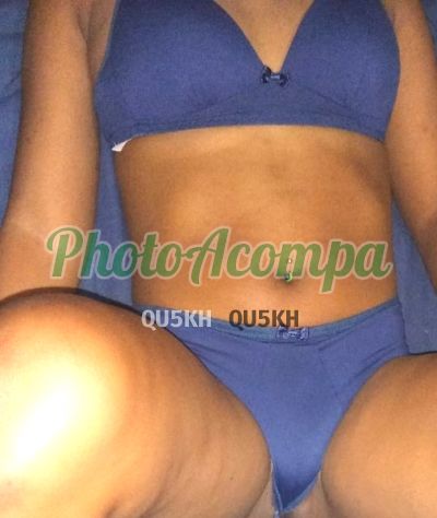 Beatriz Souza, garota de programa em Praia Grande