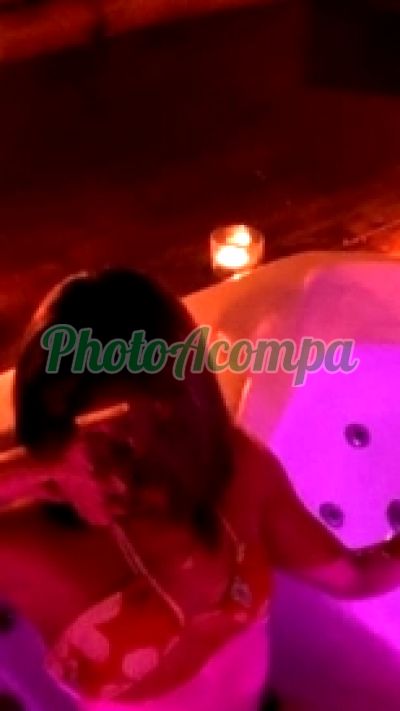 Luna, garota de programa em Brasília