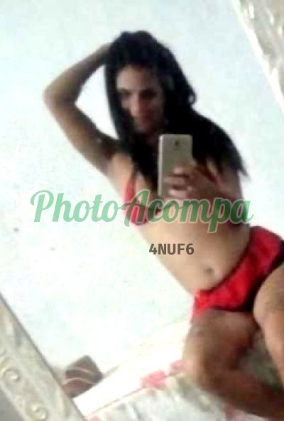 Priscila, acompanhante em Recife