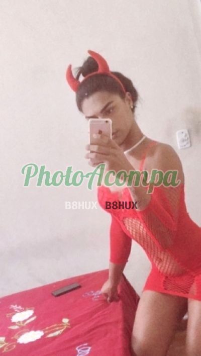 Yasmin Danttas, travesti em Praia Grande