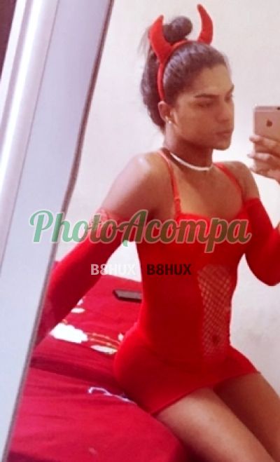 Yasmin Danttas, transex em Praia Grande