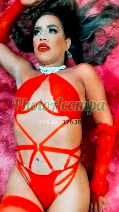 Brunessa, travesti em Guarulhos