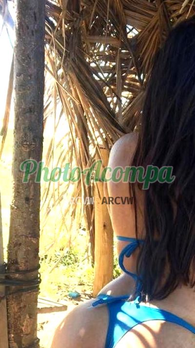 Marina, garota de programa em Salvador