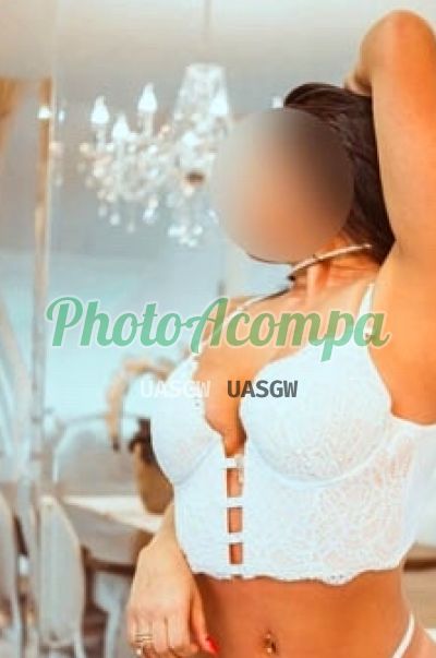 Vivi, escort em Recife