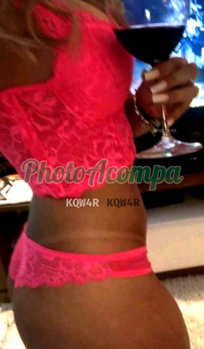 Ariela Fernandes, escort em Piracicaba