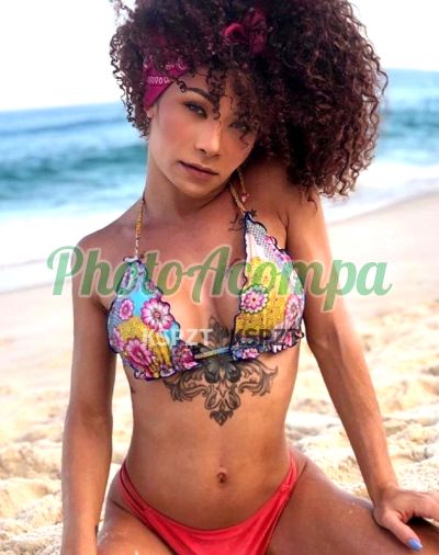 Sarita, trans em Copacabana (RJ)
