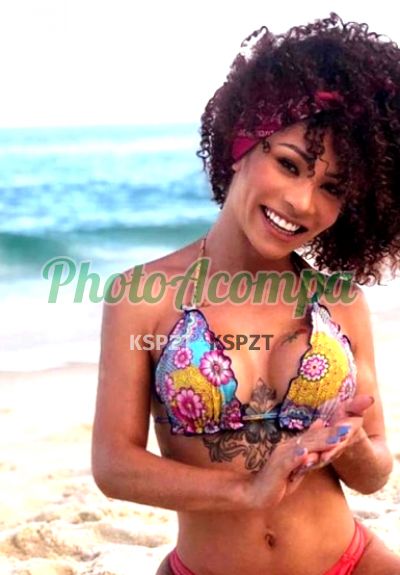 Sarita, transex em Copacabana (RJ)