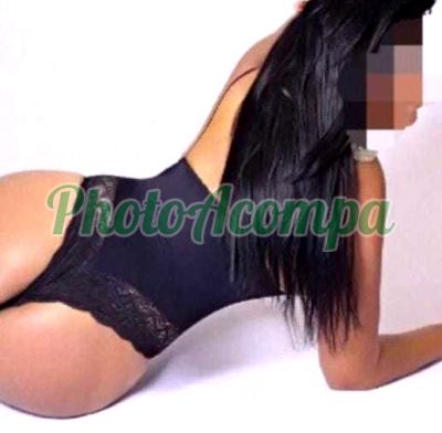 Letícia, acompanhante em Joinville