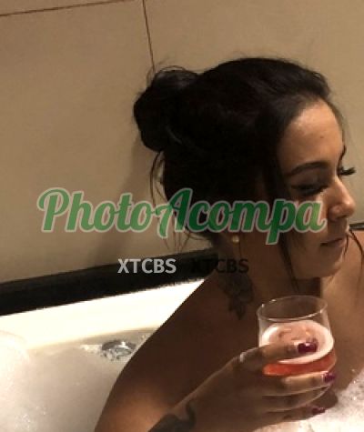 Camila, garota de programa em Rio Negro