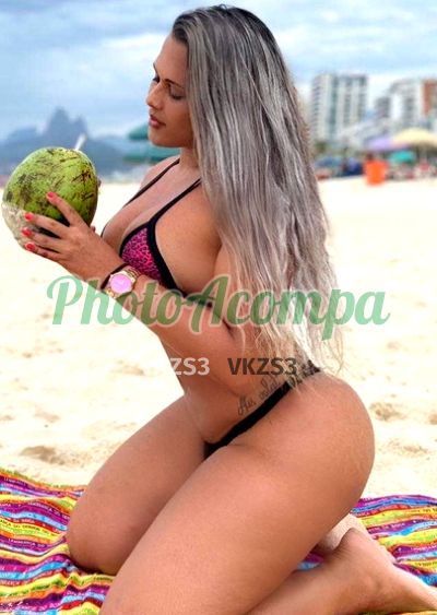 Yaneziinha, transex em Zacarias