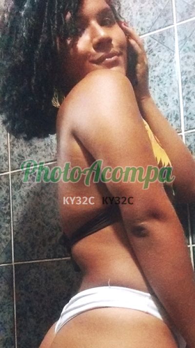 Sol, travesti em Fortaleza