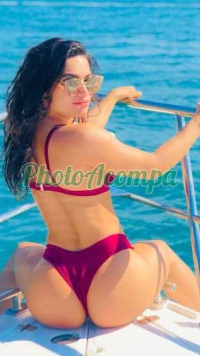 Roberta Mendes, escort no Costa Azul (Salvador)