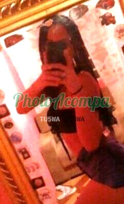 Carol, transex em Santos