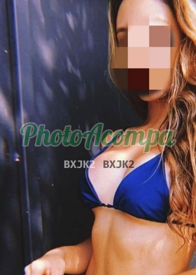 Julia Alencar, escort em Cascavel