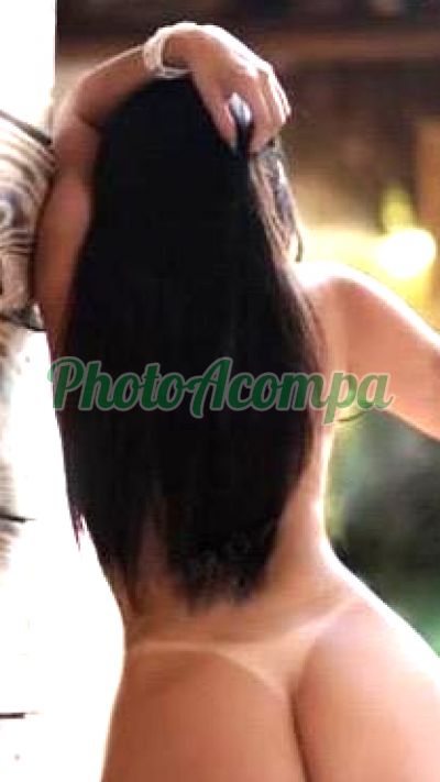 Isadora, garota de programa no Costa Azul (Salvador)