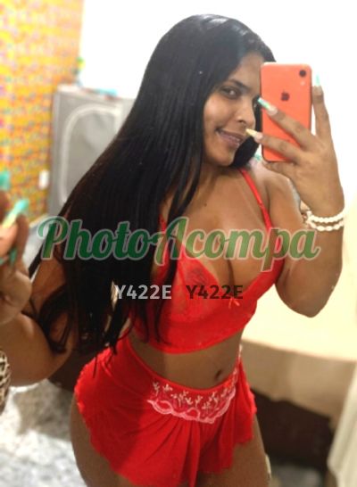 Júlia Jambo, trans em Jacarepaguá (RJ)