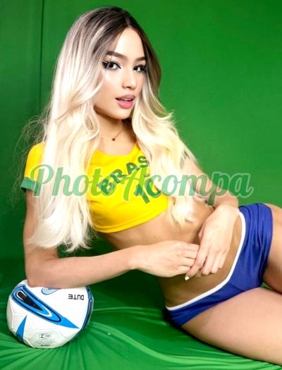 Emily Terapeuta, transex em São Paulo